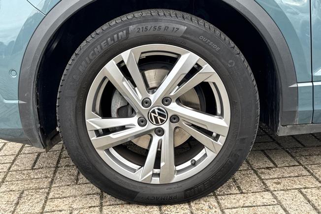 VOLKSWAGEN T-Roc Photo 5