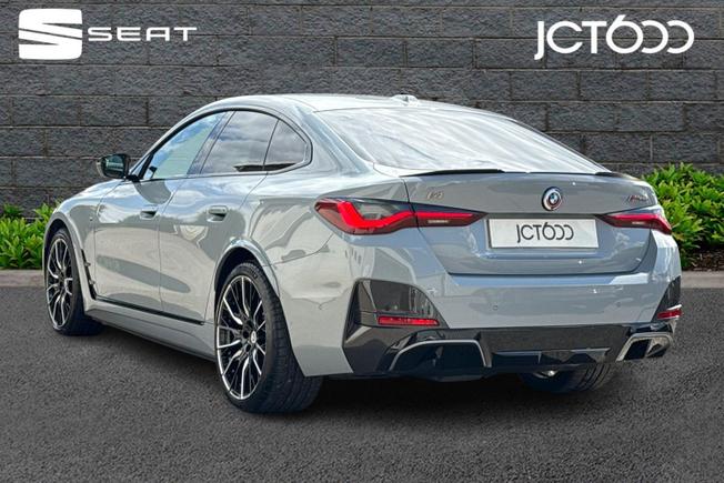 BMW I4 Photo 3
