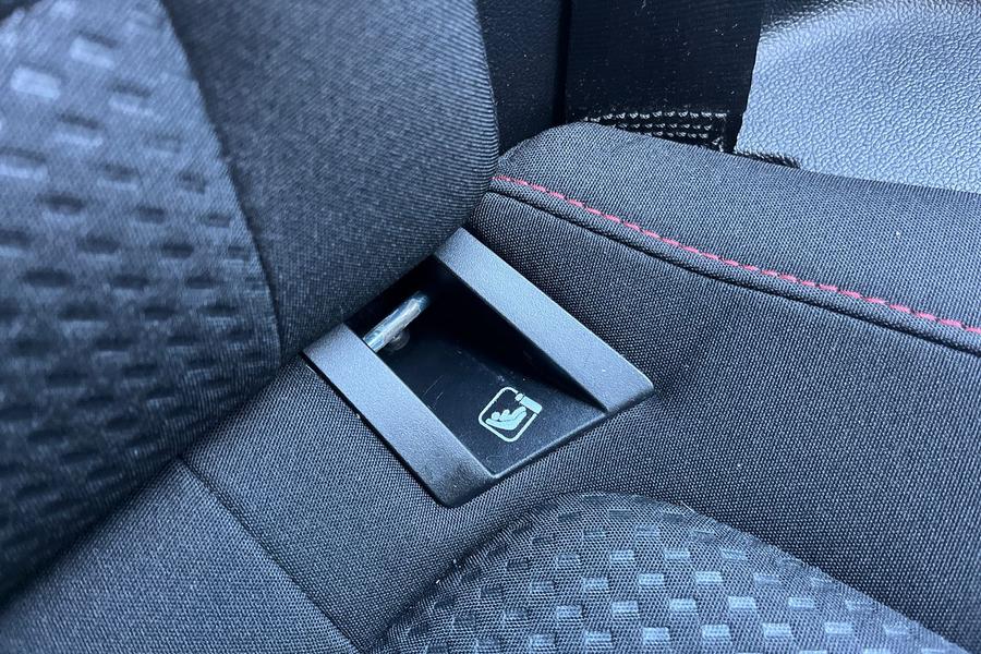Ford FOCUS Photo autoimg-b8b0b8be60c4a5c904f4d5f4dea6ebfde48527ae.jpg