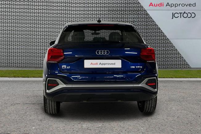 AUDI Q2 Photo 7