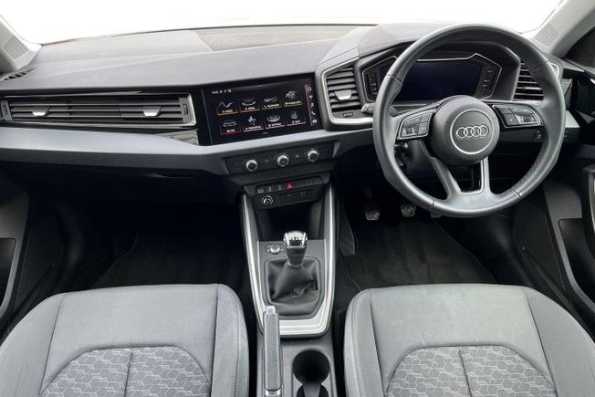 AUDI A1 Photo 10
