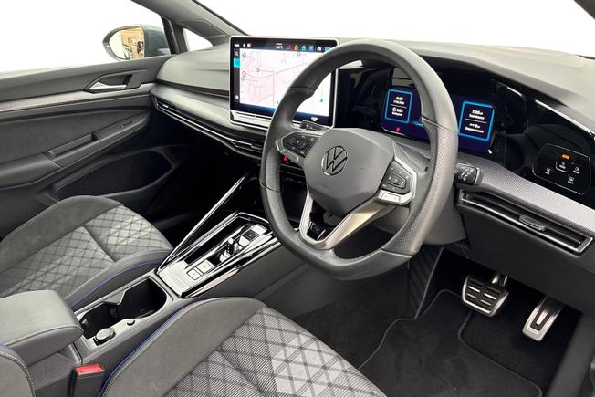 VOLKSWAGEN Golf Photo 6