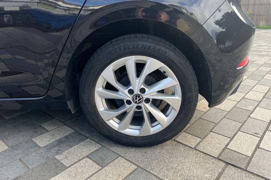 Volkswagen Polo Photo autoimg-b8b7f3005a2b7ea61d5b952b7f29071db11ed752.jpg