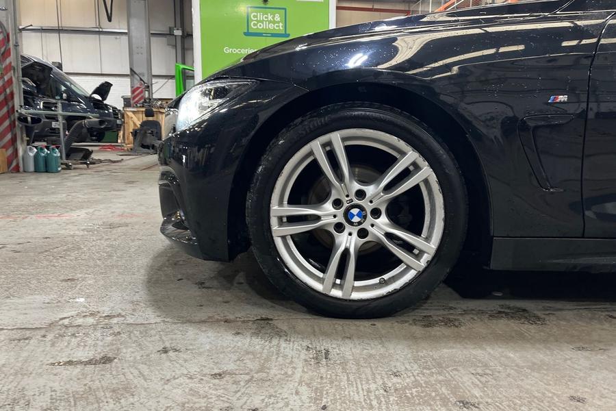 BMW 4 SERIES Photo autoimg-b8b97acfe5c93aad4c9caa2dc60df97257576d84.jpg