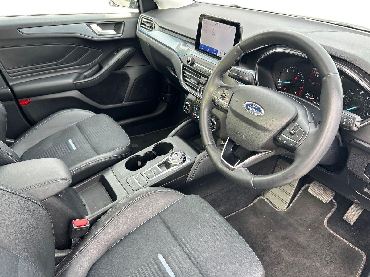 Ford Focus Photo 19
