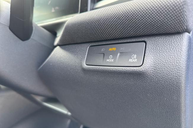 Volkswagen T-Roc Photo 26