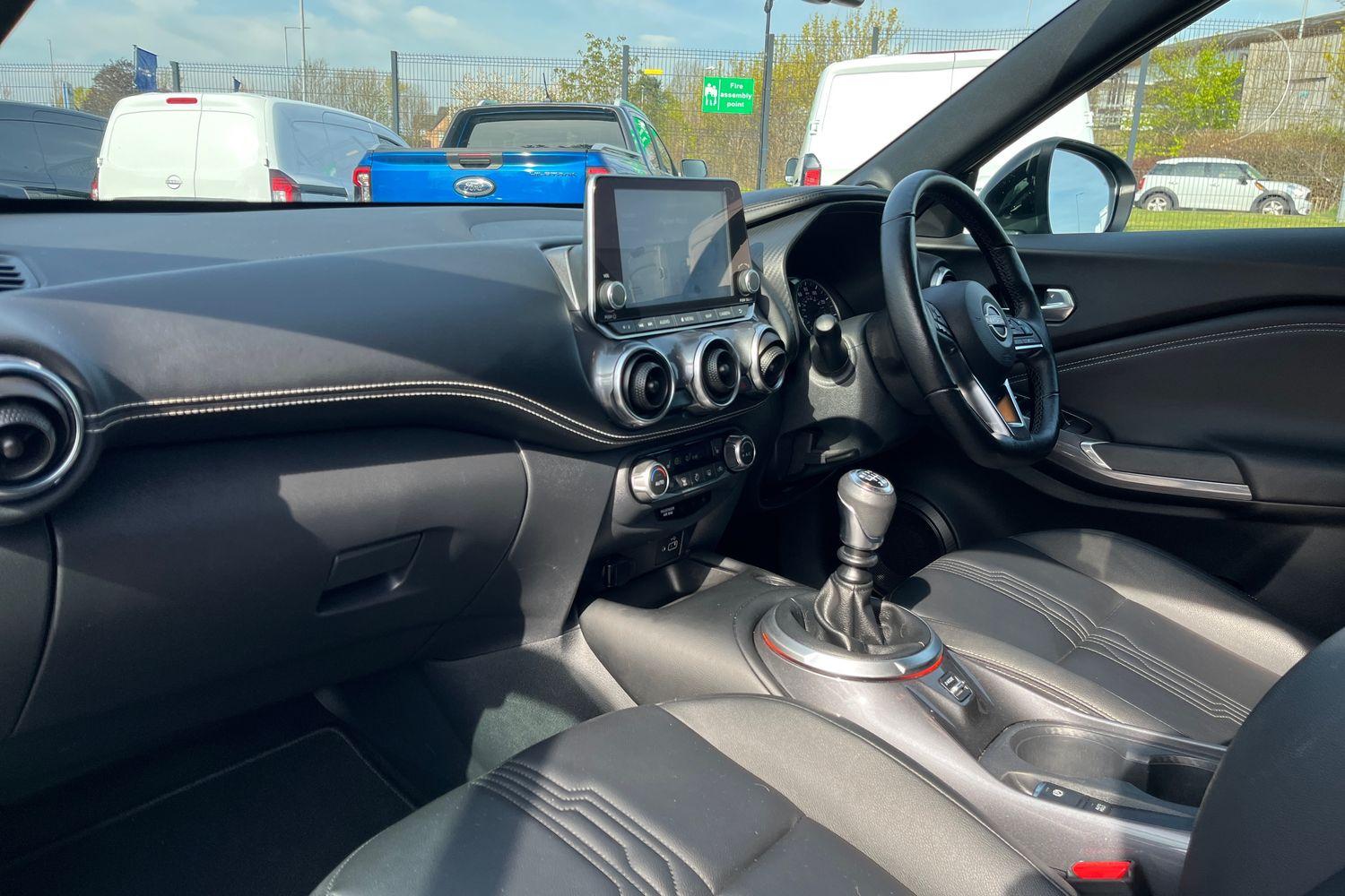 Nissan JUKE Photo 17