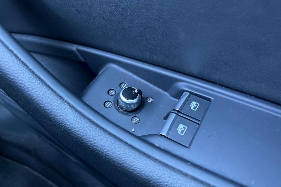 Audi A5 Photo autoimg-b8bd8437c0fd178047bbf9912c85be8f6fbcb820.jpg