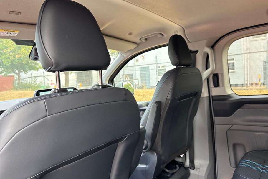 Used Ford TRANSIT CUSTOM BN26TOV 18