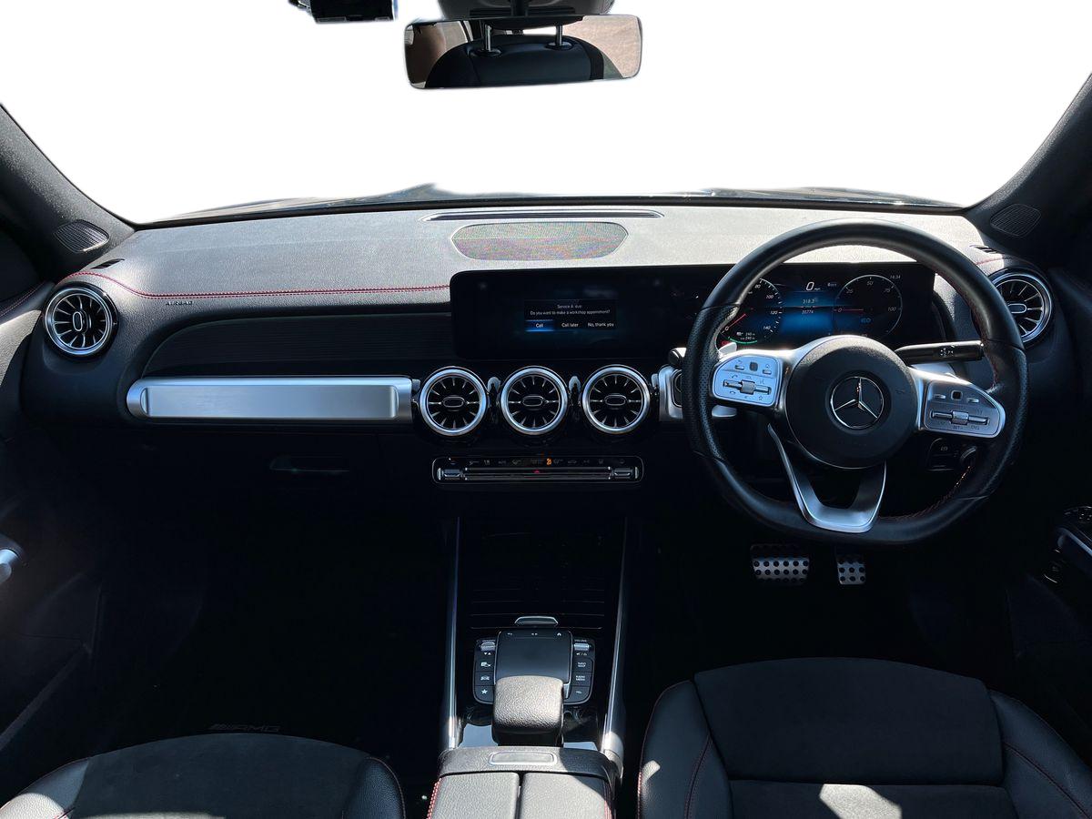 Mercedes-Benz EQB Photo 9