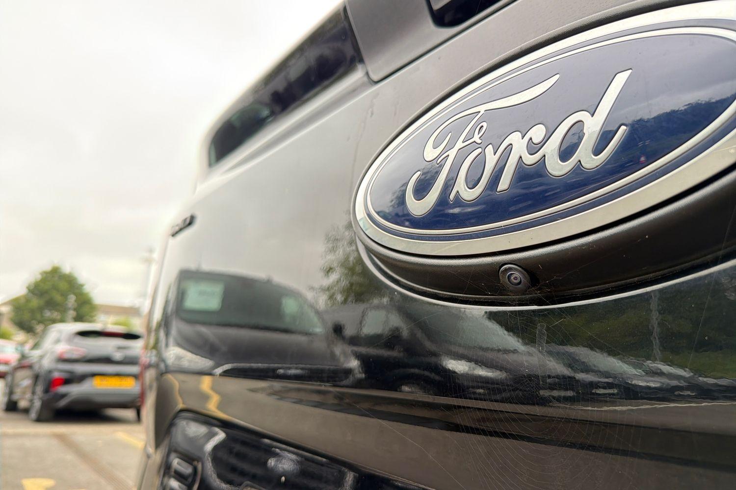 Ford RANGER Photo 16