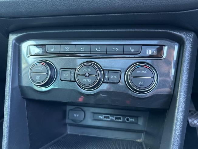 VOLKSWAGEN Tiguan Photo 34