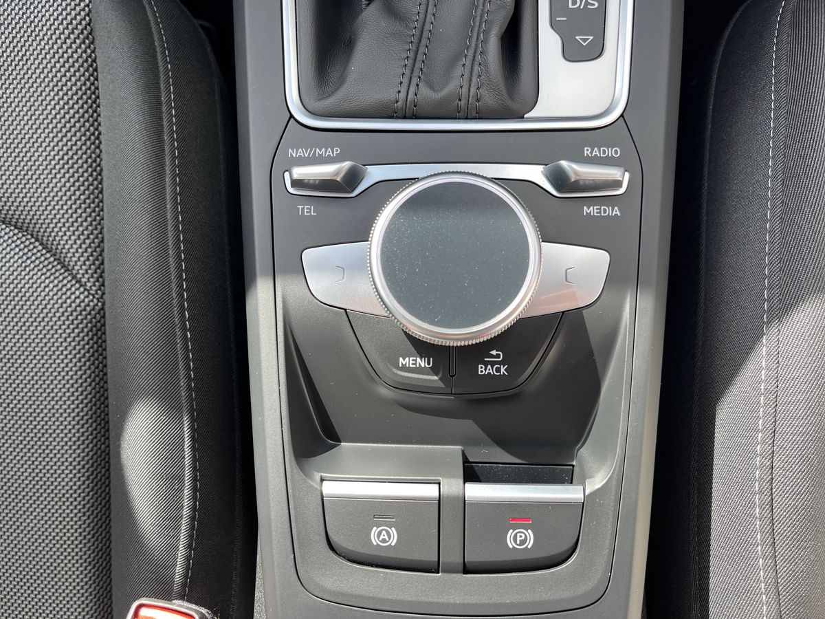 Audi Q2 Photo 34