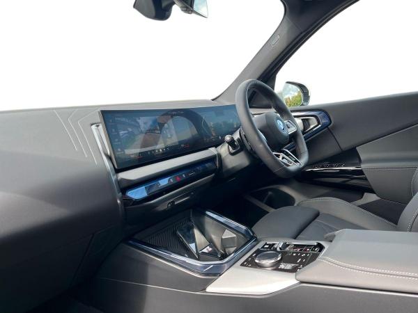 BMW X3 Photo autoimg-b8c7071f5cc6917e9ffbfb9d17e1fcf43741a6df.jpg