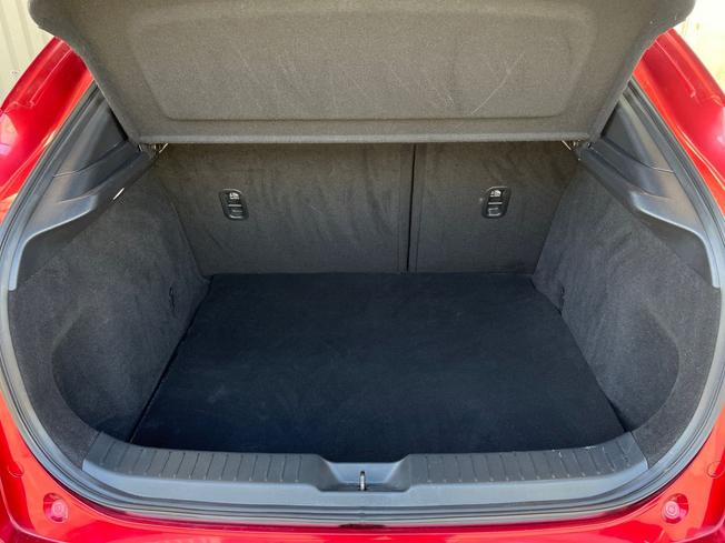 MAZDA Cx-30 Photo 12