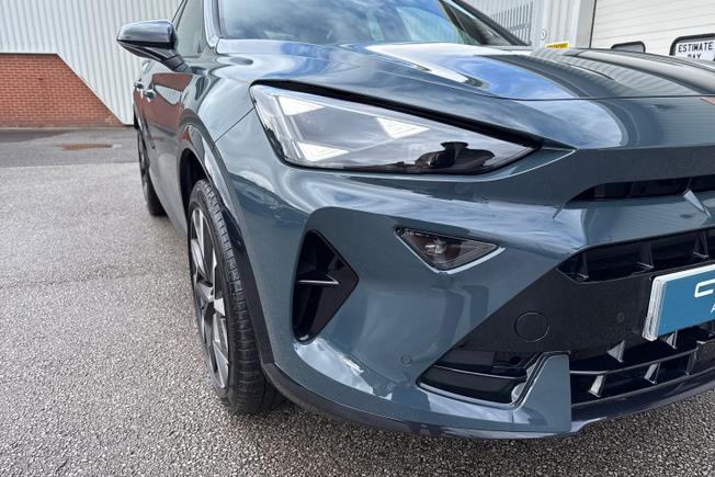 CUPRA FORMENTOR Photo 19