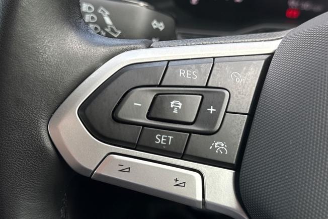 VOLKSWAGEN Polo Photo 16