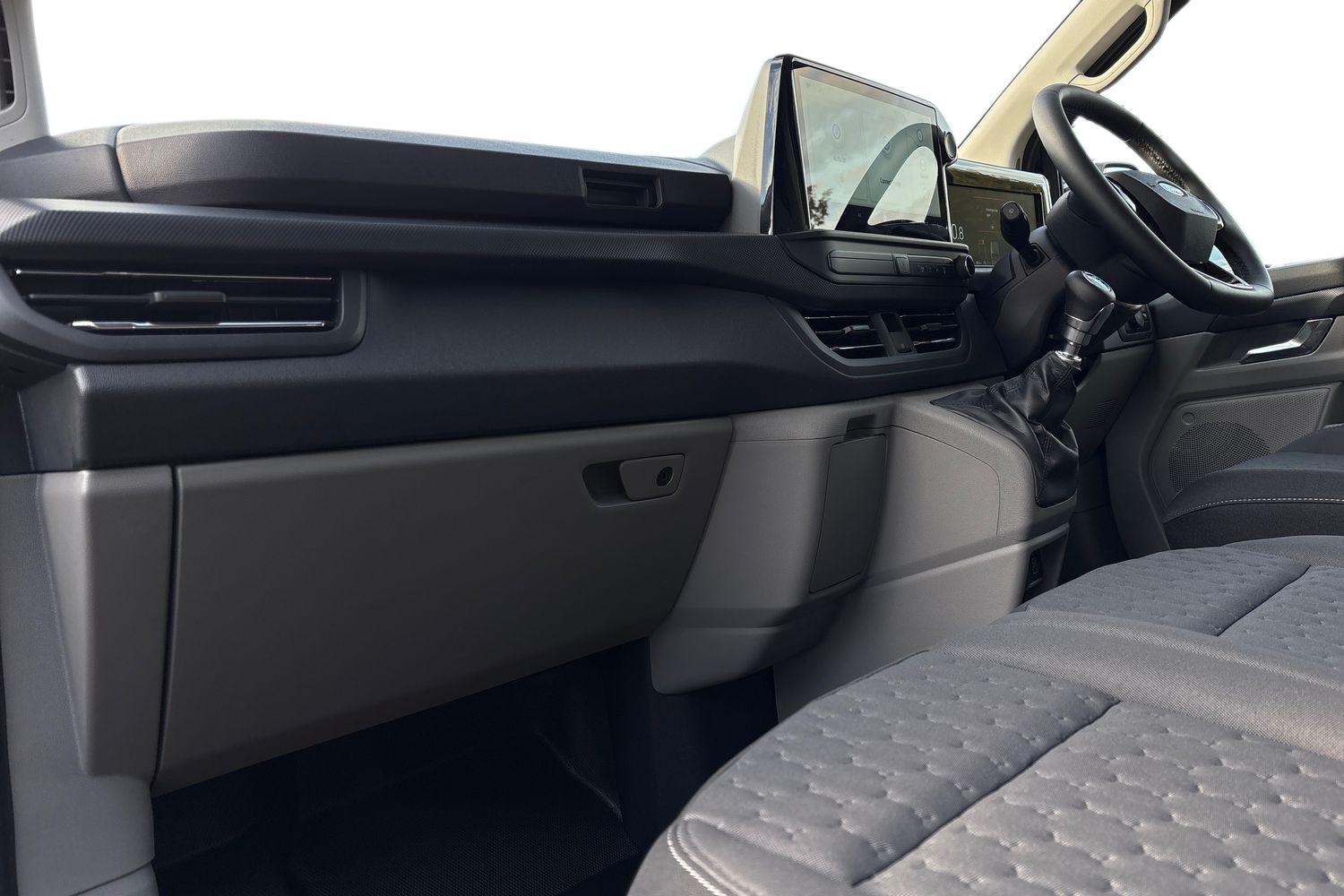 Ford TRANSIT CUSTOM Photo 2