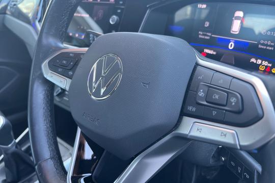 Volkswagen Polo Photo autoimg-b8dad0dd79b0fdc4299a3a2a919a0490a3f7b774.jpg