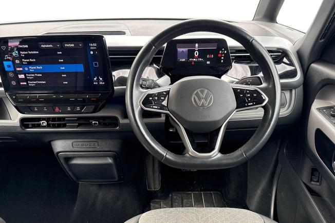 VOLKSWAGEN Id. Buzz Photo 11