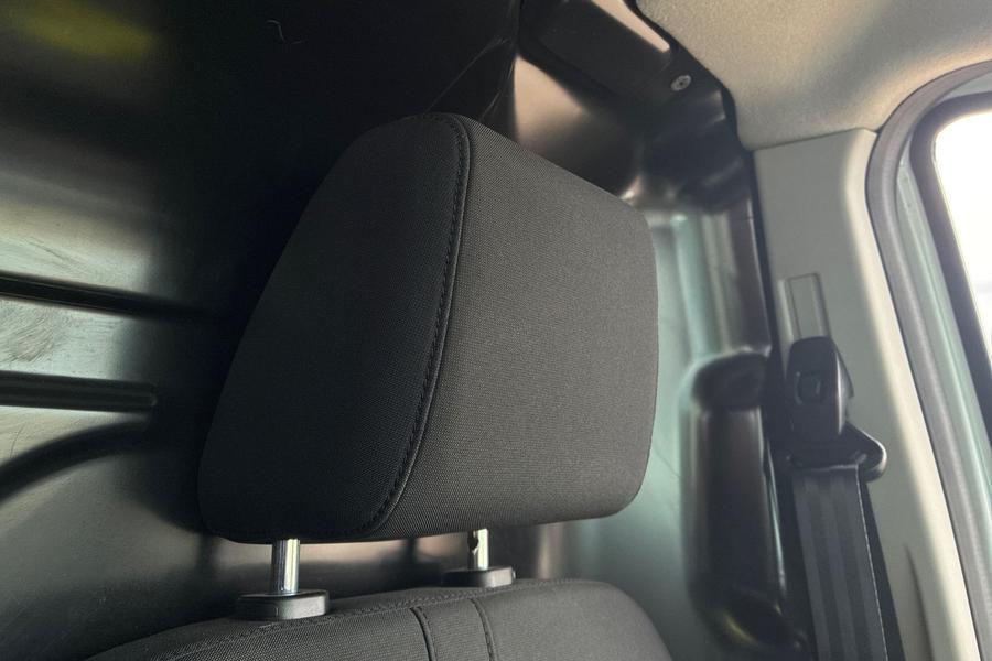 Ford TRANSIT CONNECT Photo autoimg-b8dc145ec2ce3206f84e0bf0bc49be2cb6b5b4a2.jpg