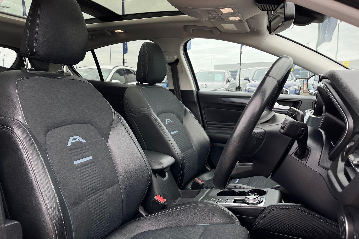 Ford Focus Photo 16