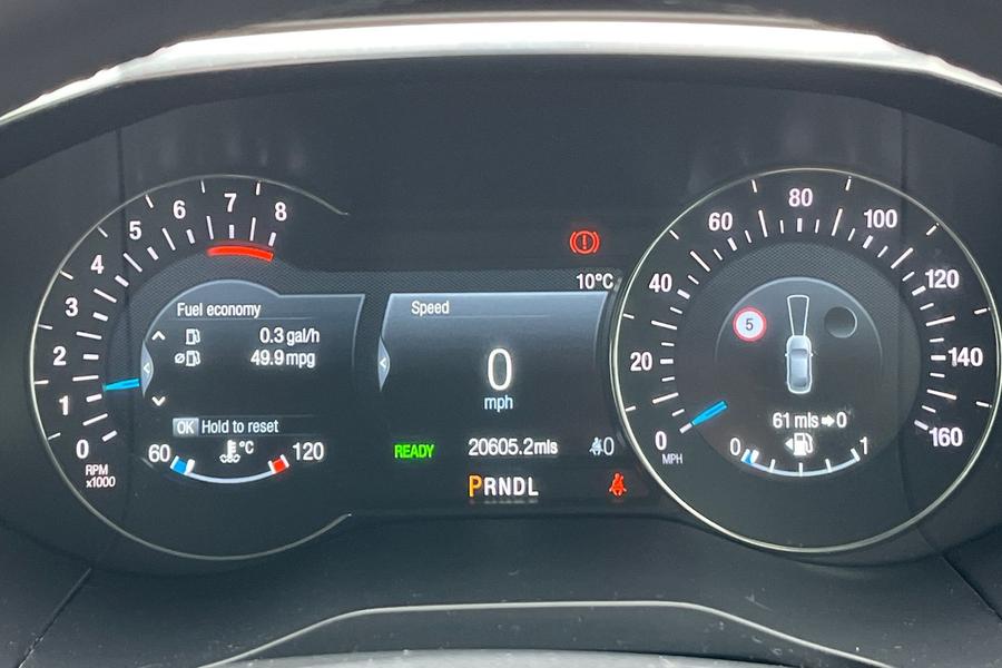 Ford GALAXY Photo autoimg-b8deeff6b894cc912d7d41476b38f92ae407f907.jpg