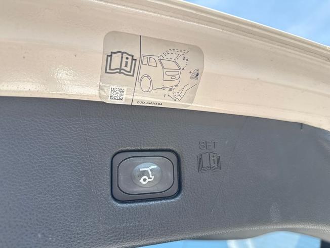 FORD Edge Photo 23