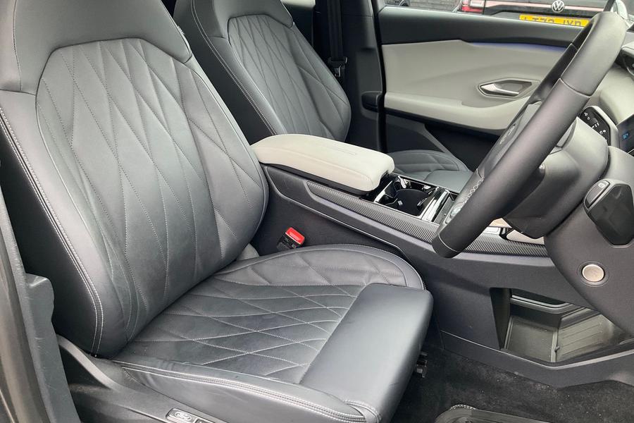 Ford Capri Photo autoimg-b8e74d5fcbd2b05957d02549b1206d5c18dbaec4.jpg