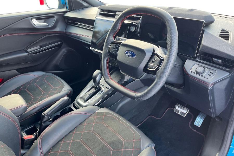 Ford PUMA Photo autoimg-b8e82de193d930d7e8ee660015e3444d7217eb0a.jpg