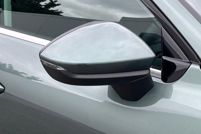 AUDI Q3 Photo 20