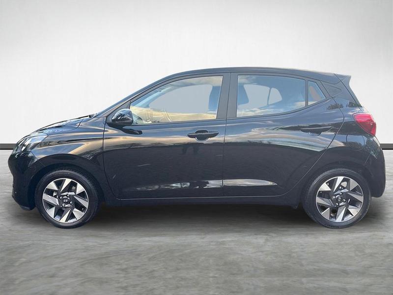 Used Hyundai i10 DV74NXL 6