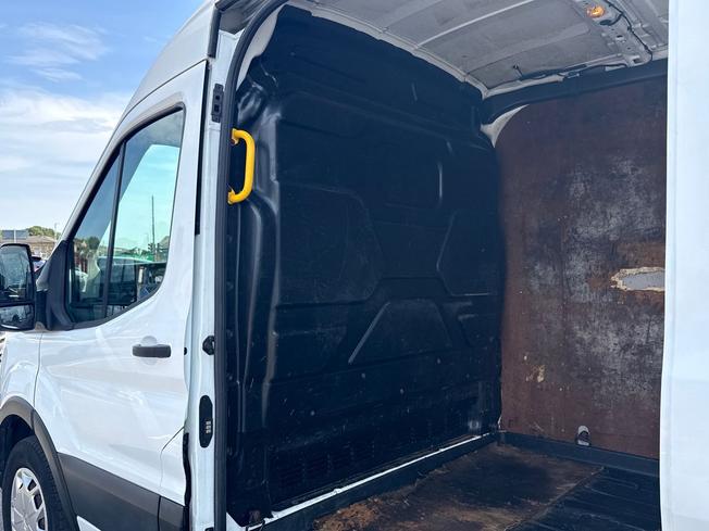 FORD Transit Photo 45