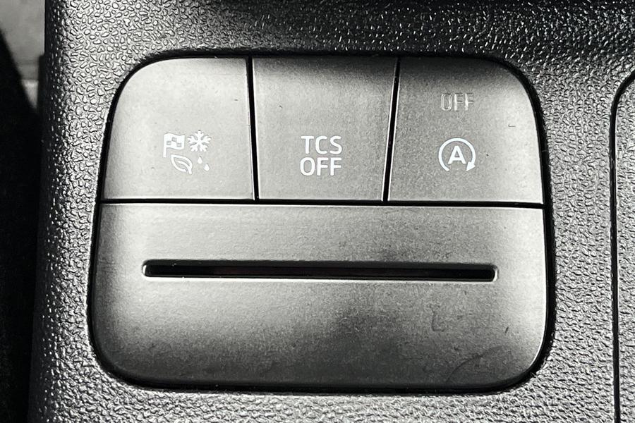 Ford Fiesta Photo autoimg-b8f494a9c9143a09229a3112ca87718d6f7ab4e2.jpg