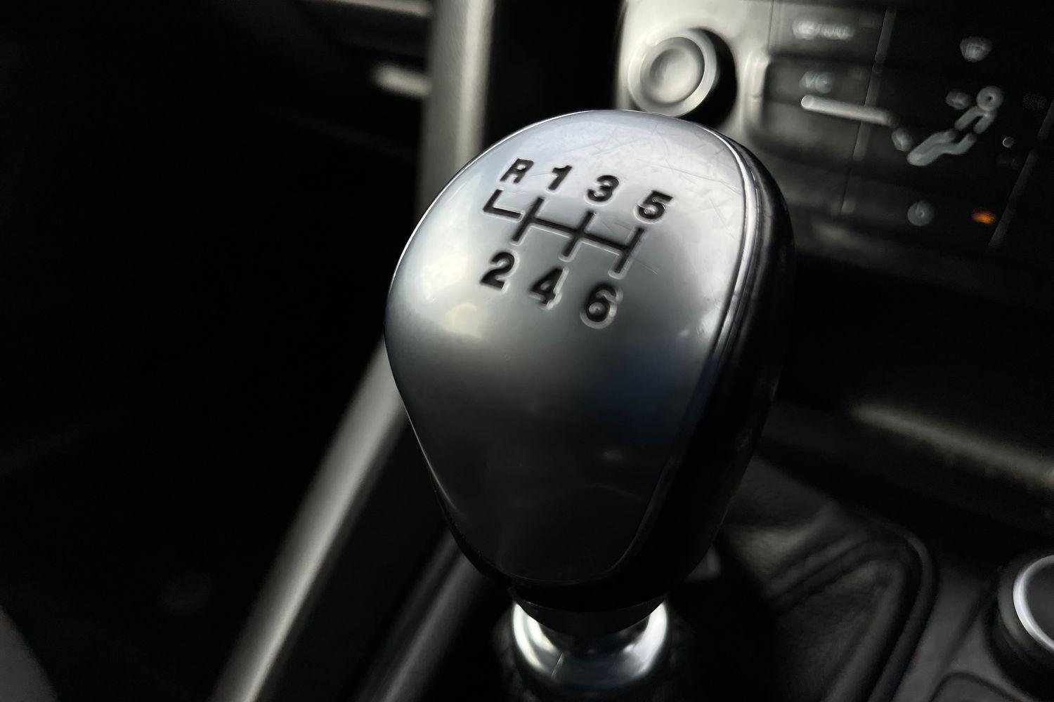 Ford FOCUS Photo 28