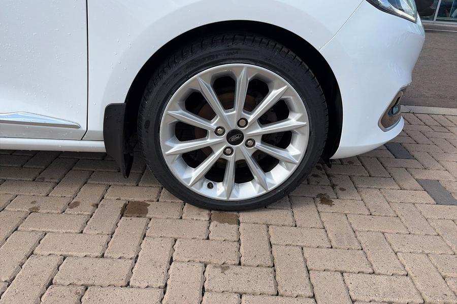 Ford FIESTA VIGNALE Photo autoimg-b8f6a83986a124ba27b6e808d8b090124ecebd28.jpg