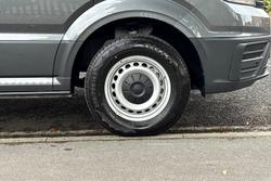 VOLKSWAGEN Crafter Photo 5