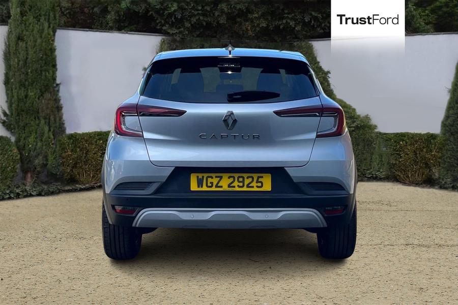 Renault CAPTUR Photo autoimg-b9020b4944bcc1c733c35cd45625543e4400f432.jpg