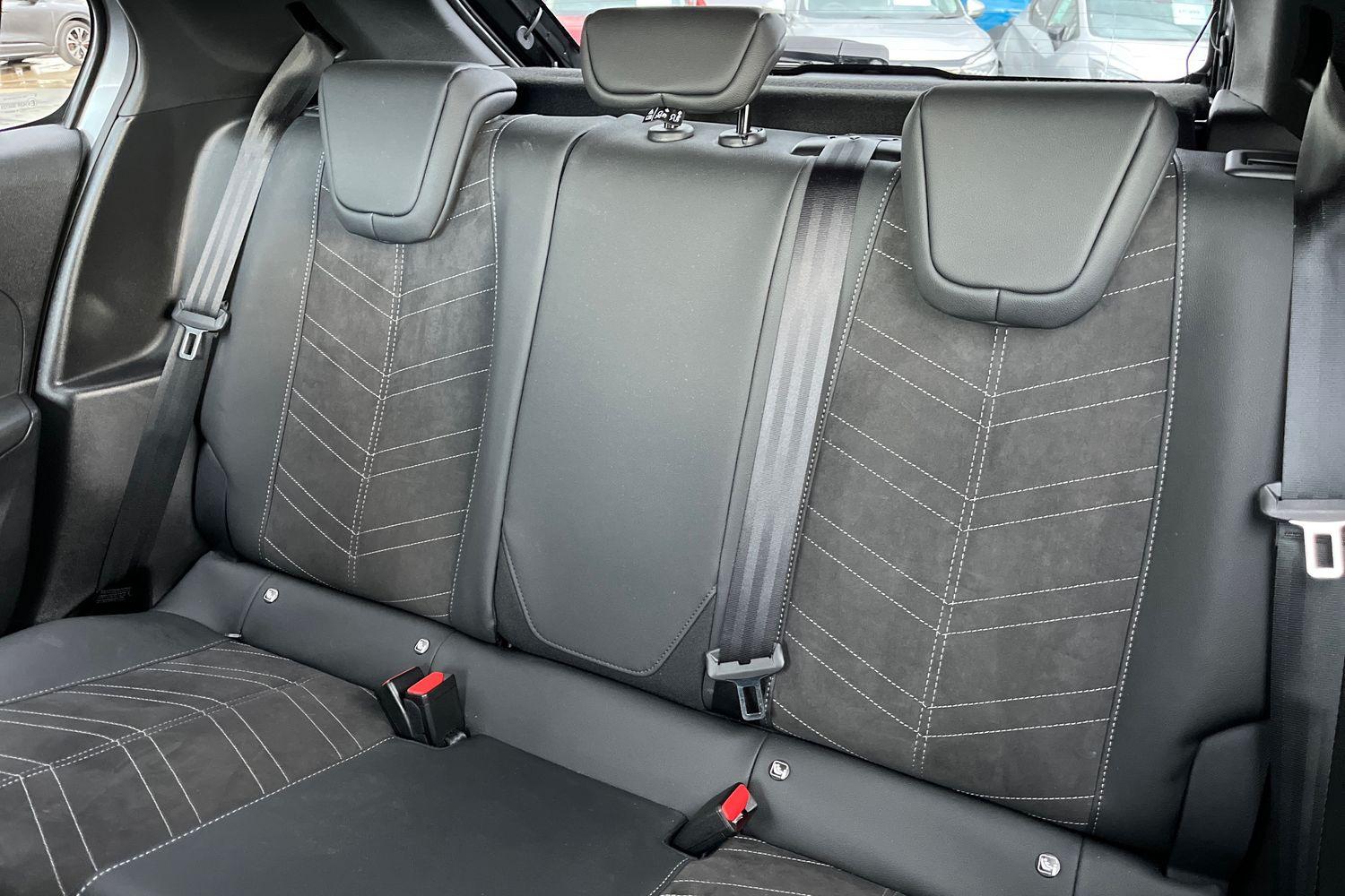 Vauxhall CORSA Photo 19