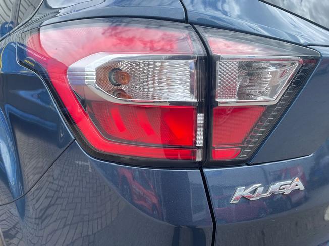 FORD Kuga Photo 53