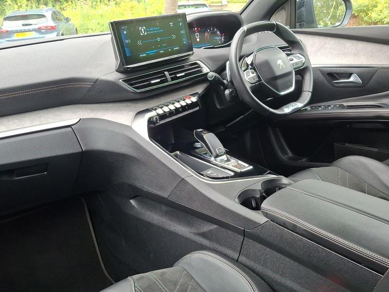 Used Peugeot 5008 NU72WBT 37
