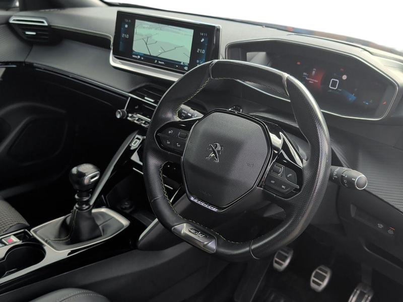 Used Peugeot 2008 NV71ARZ 10