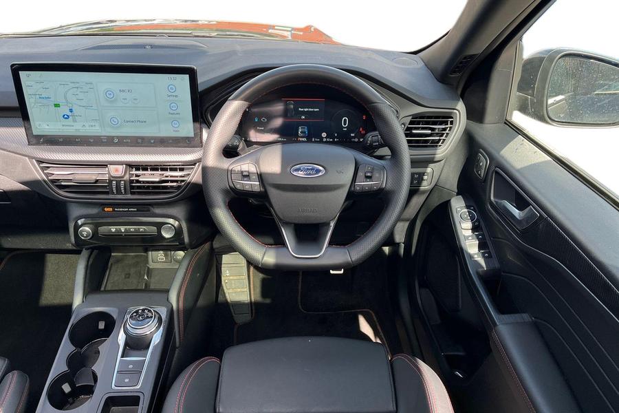 Ford KUGA Photo autoimg-b90a20bcdcb2d661eb2f71e94906fb91069118a9.jpg