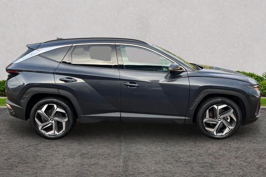 Hyundai TUCSON Photo autoimg-b90a32e9c718f1a4b0d698694da661d17a17e842.jpg