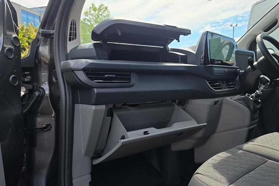 Ford TRANSIT CUSTOM Photo autoimg-b90b4913cb10b1cfe426ae45938f99b8251d5025.jpg