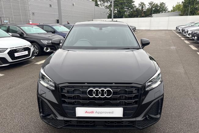 Audi Q2 Photo 22