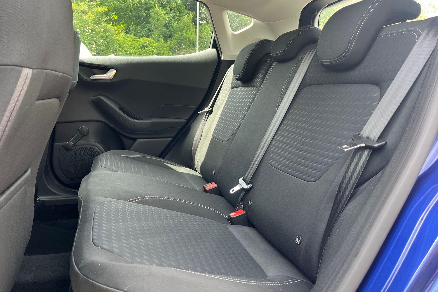 Ford Fiesta Photo 19