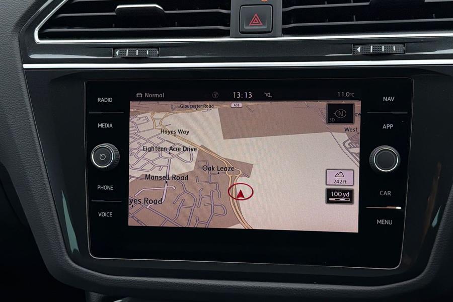 Volkswagen TIGUAN Photo autoimg-b913ef556030345411abc10e96ca0f9e32cba744.jpg