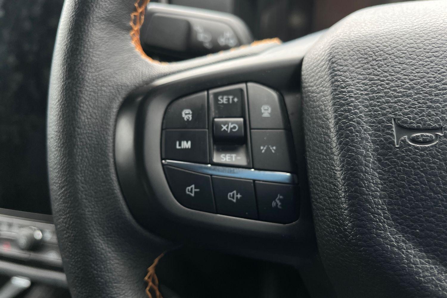 Ford RANGER Photo 36