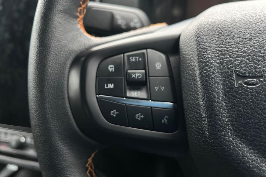 Ford RANGER Photo autoimg-b91422f06850be6824aeaedeee998b5b9addf031.jpg